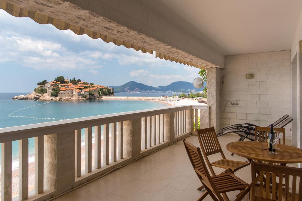 Saint Stefan Apartments Sveti Stefan Habitación foto